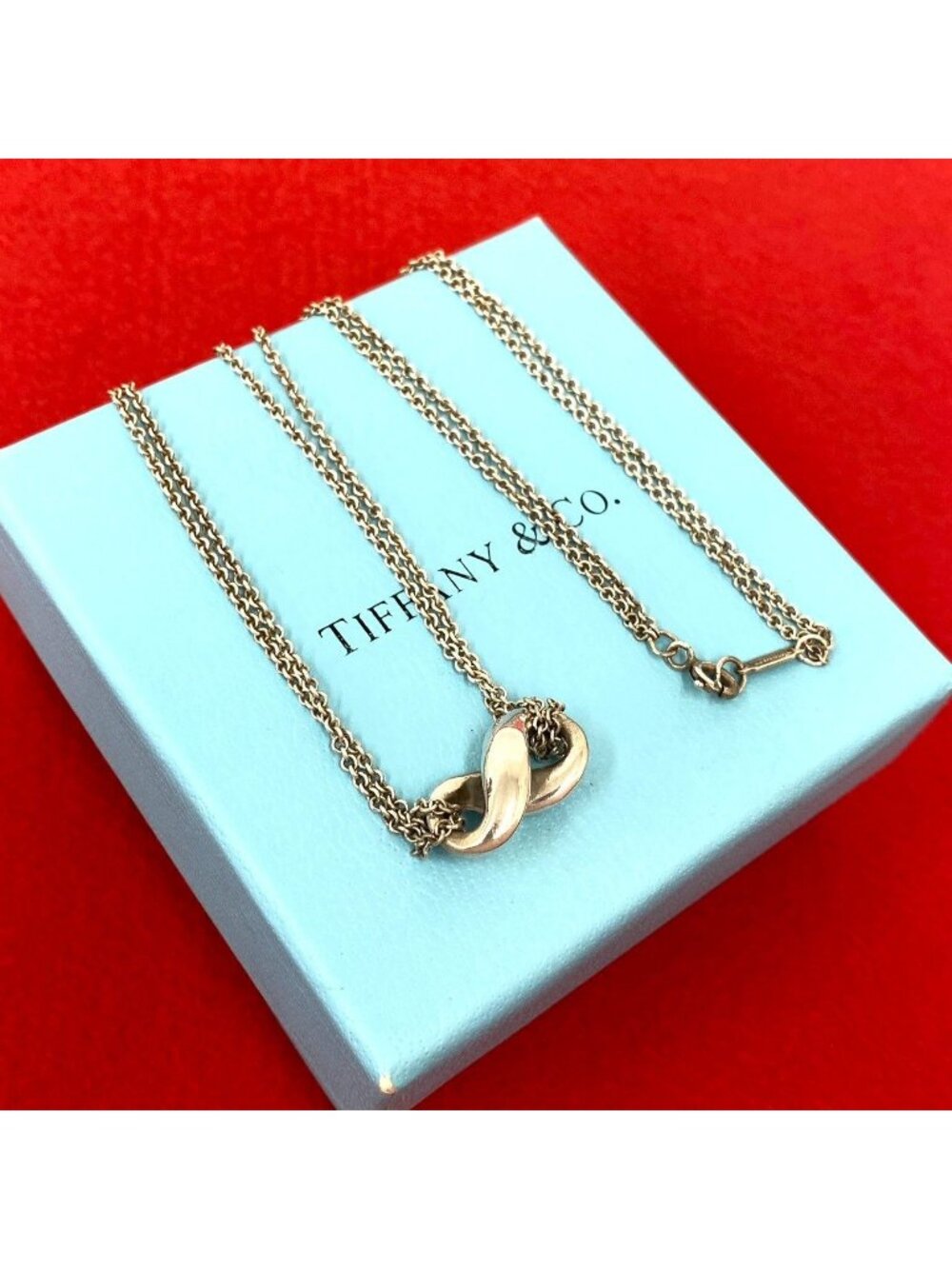 Tiffany & Co Vintage Infinity Necklace 925 Sterling Silver